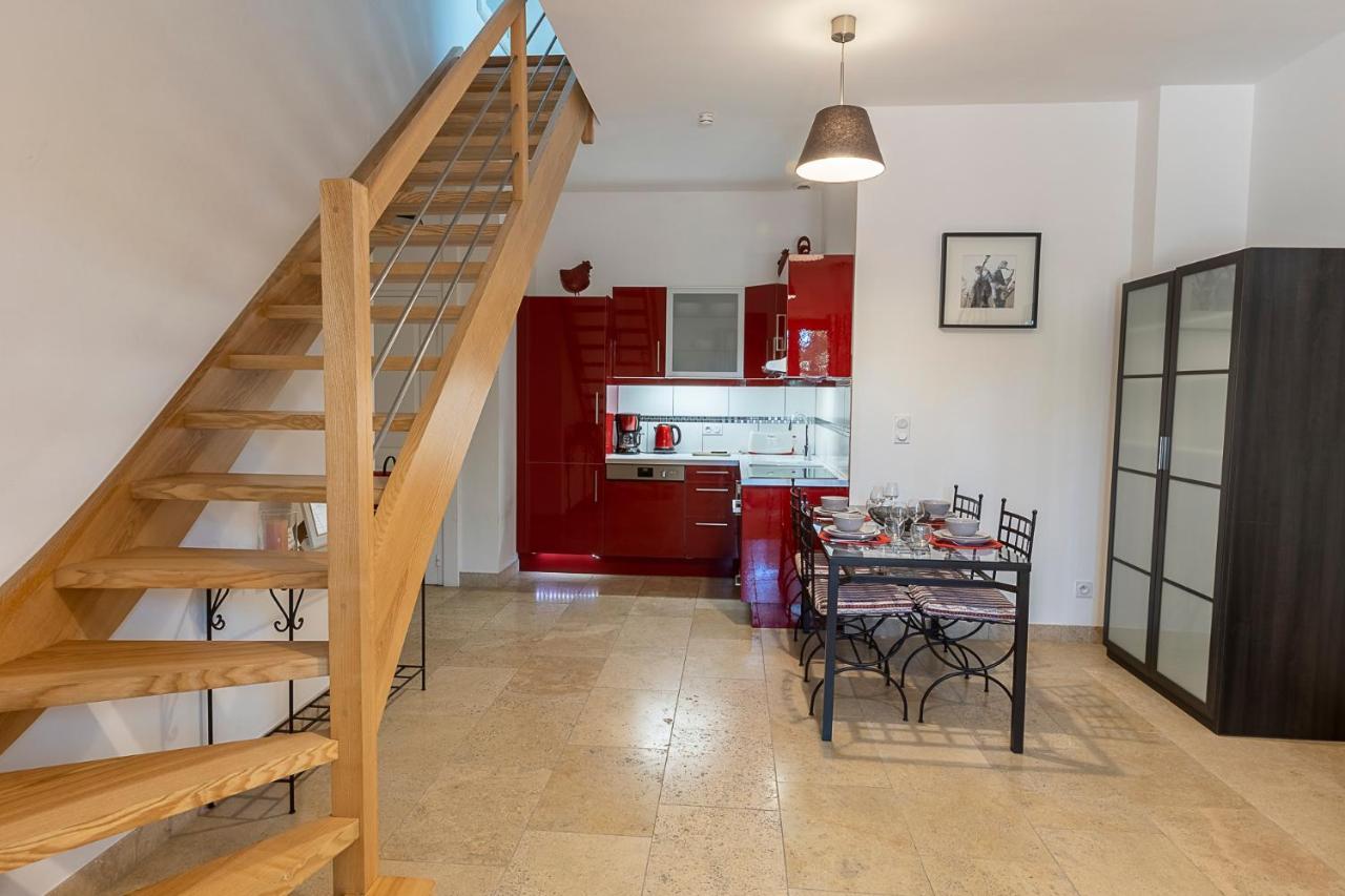Mas De Capelou Bed & Breakfast อาวีญง ภายนอก รูปภาพ